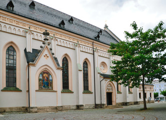 Fototapeta na wymiar Stadtansicht von Rosenheim in Bayern, Stadtpfarrkirche St. Nikolaus