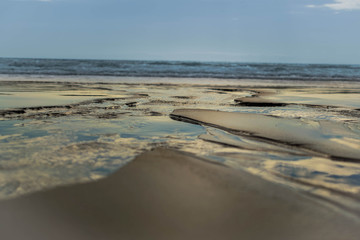 Rastro de agua en el mar