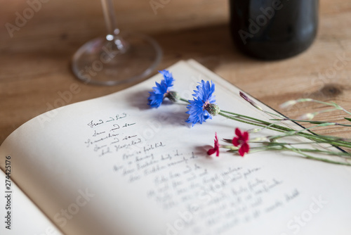 Download Gedicht ueber blumen For Free