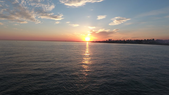 The most beautiful sunset pictures. We took a photo of the sunset from Istanbul Maltepe coast