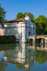 Fototapeta na wymiar The city of Padua in Italy