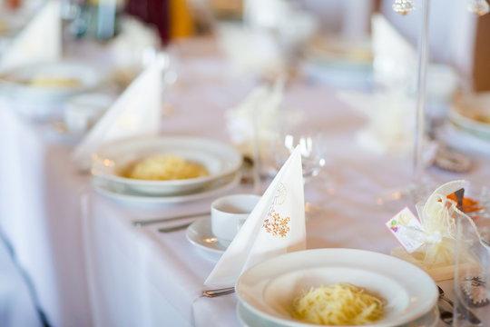 Beautiful first holy communion table decoration