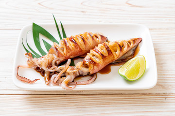 grilled squid with teriyaki sauce