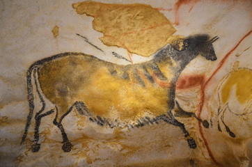 CHEVAL GROTTE DE LASCAUX II PERIGORD NOIR DORDOGNE FRANCE