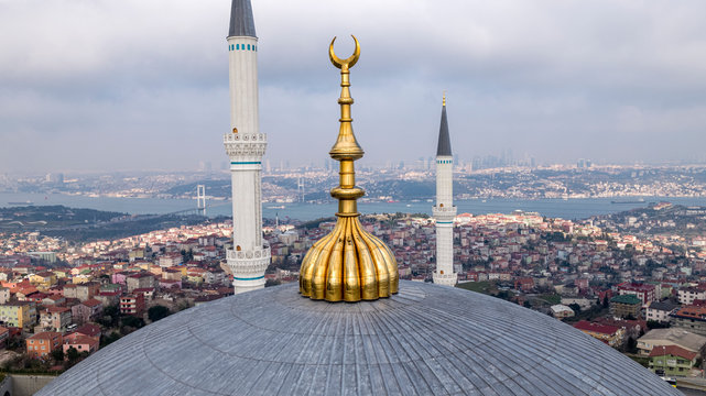 aerial view of istanbul big camlica mosque dome