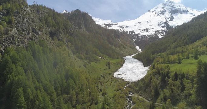 Stunning cinematic shot of Napol&eacute;on bridge in Switzerland