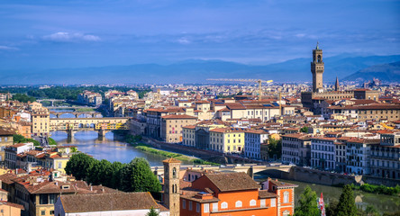 Obraz premium Florence, Italy along the Arno River.