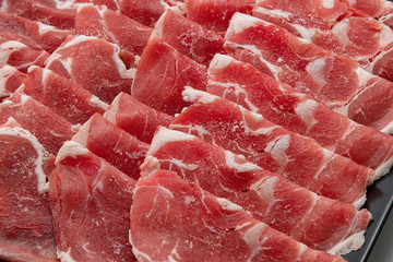 綺麗に並べたラム肉 © kei u