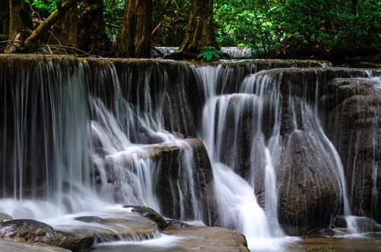 Huai Mae Kamin Waterfall in the rainy season at the tropical forest of Kanchanaburi National Park, Thailand © Meawstory15Studio