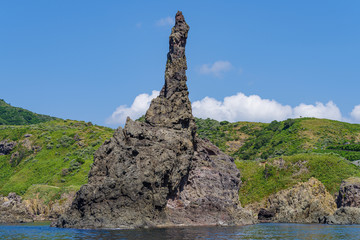 隠岐国賀浜の観音岩