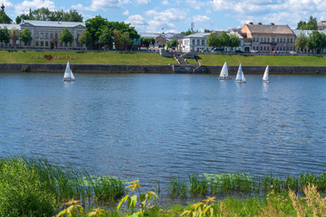 Тверь, река Волга. Вид на набережную Степана Разина.