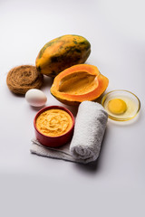 Papaya Face mask for acne treatment, selective focus