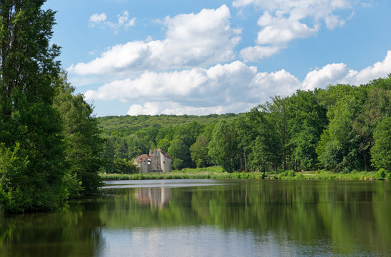 Chateau de la chasse public castle in the Montmorency forest