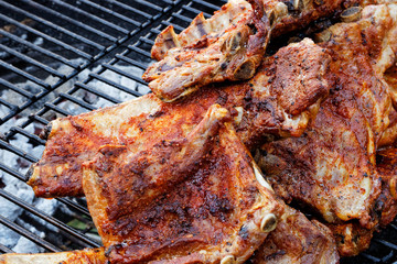 Rippchen auf dem Grill