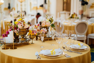 golden decor in Fairmont Hotel Kiev