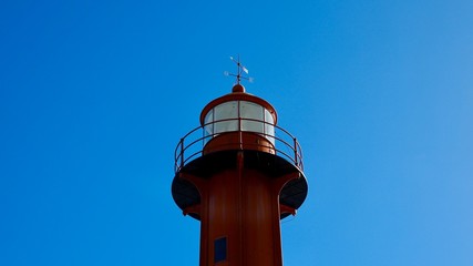 Leutturm mit Windfahne, Himmelsrichtungen