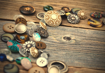 placer of old buttons