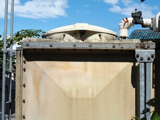 マンションの貯水槽