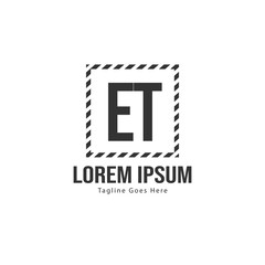 Obraz premium Initial ET logo template with modern frame. Minimalist ET letter logo vector illustration