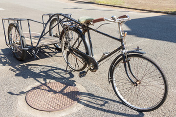 Plakat 自転車とリヤカー