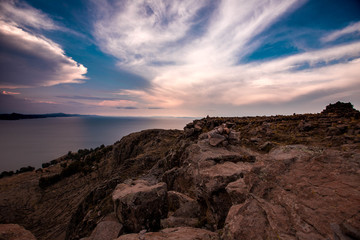 Lac Titicaca au Pérou, couché de soleil