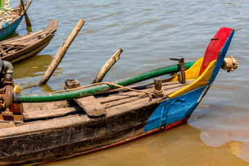 Vietnamese river life on the Tan Chau Canal, Mekong River Delta, Vietnam, Indochina, Southeast Asia