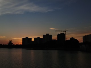 Obraz premium sunset over city