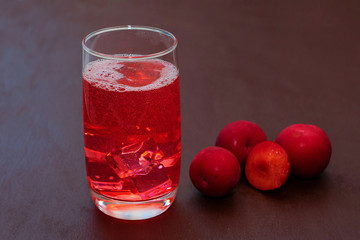 glass of fresh tomato juice