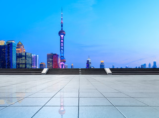 Obraz premium Shanghai skyline and modern city skyscrapers with empty floor,China
