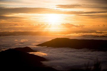 Obraz premium Mountains Sunrise Sunset