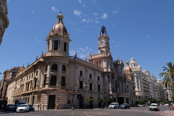 Fototapeta na wymiar Hôtel de ville de Valence en Espagne