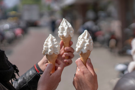    Melting soft serve ice cream
