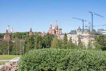 Fototapeta na wymiar Moscow, Russia, 05 June 2019: Landscaping Park Zaryadye.Located near the red square and the Kremlin. The Park displays the natural landscapes of the zones of Russia