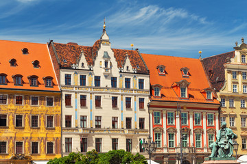 Obraz premium Wroclaw, Fronts of historic tenements in the old town
