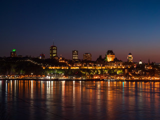 Fototapeta na wymiar Québec City - Night View