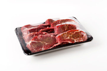 ラムチョップ（生肉）パック詰め