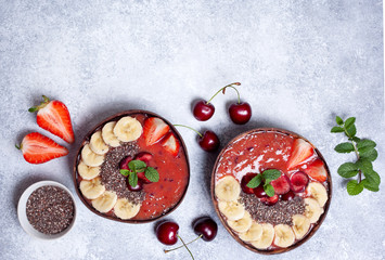 healthy breakfast smoothie bowl