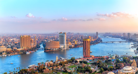 Fototapeta na wymiar Cairo downtown, view of the Nile, the skyscrappers and the bridges, Egypt