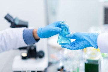 Collaboration of researchers in the laboratory For alternative energy research