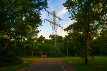 Obraz premium Dutch Energy mast during the sunset