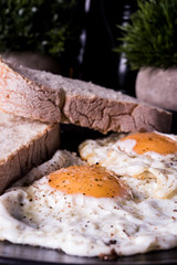 Huevos Fritos
