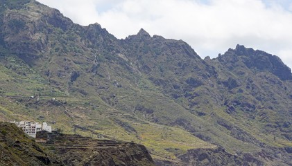 Fototapeta na wymiar scenic mountain landscape in anaga mountains
