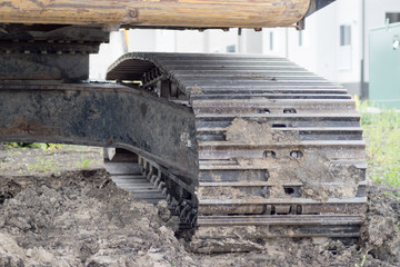 Industrial crane with iron wheels used for buildings and residential work