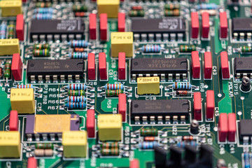 electronic circuit to repair electronic workshop