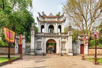 Main gate of the Temple of Literature in Hanoi, Vietnam - obrazy, fototapety, plakaty