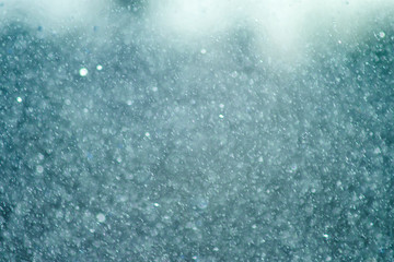 Obraz premium Abstract bokeh from rain fall in rains season with light.