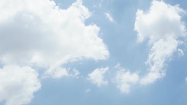 time lapse Beautiful Rolling Clouds mover sky background