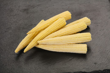 Raw baby corn