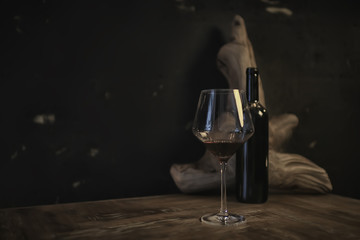 concept alcohol glass / beautiful glass, wine restaurant tasting aged wine