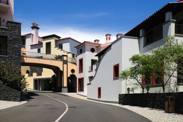 Fototapeta na wymiar Street Quinta do Lorde resort in Madeira island